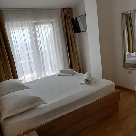 Steko Μακάρσκα