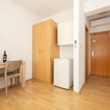 Apartment Steko *