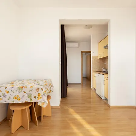 Steko Apartamento Makarska